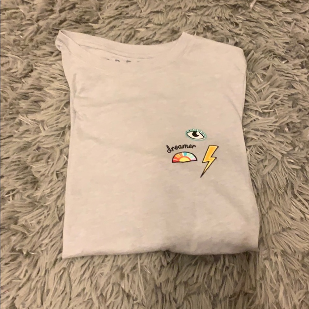 light gray tshirt small clipart “dreamer”
